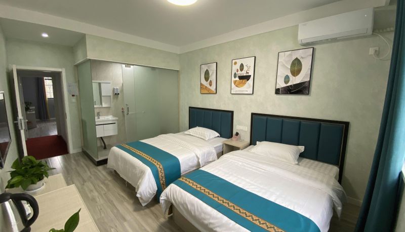 Camera per famiglia - Youshangxuan Hotel (Tianhe Airport Store)