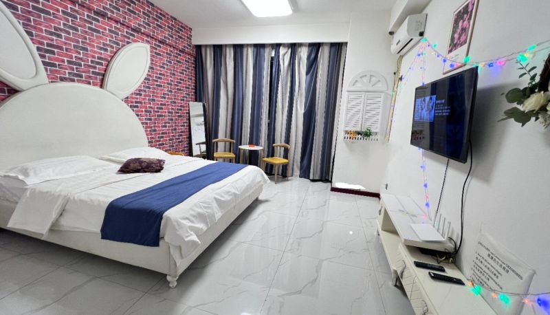 Camera - Baoai · Light Luxury Inn Hotel (Inner Mongolia University for Nationalities Branch)