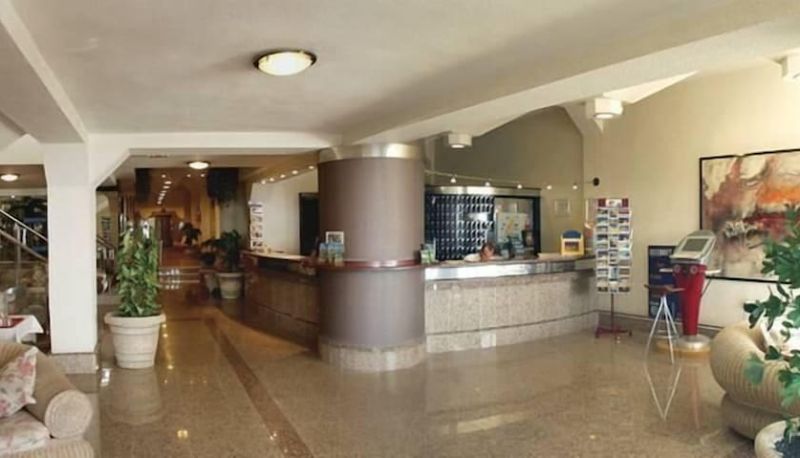 Reception - Palm Garden Apartments