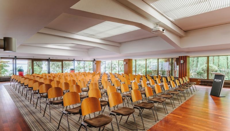 Sala na spotkanie - Mona Montreux