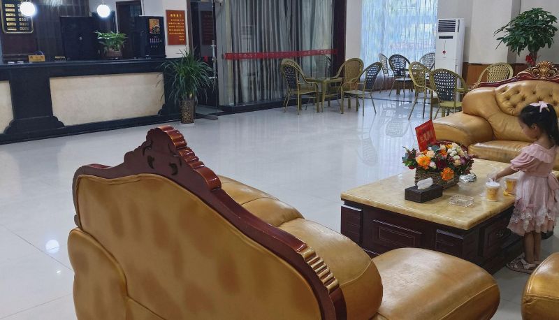 Area esterna dell'hotel - Baisheng Hotel