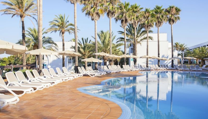 Havuz - Grupotel Mar de Menorca