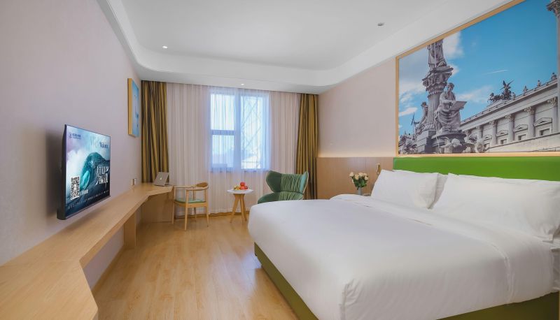 Camera business - Jiangsu)  Changzhou North Station 3 Good Hotels in Vienna (Huanqiu Port Dinosaur Park