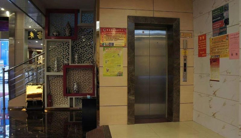 Area esterna dell'hotel - Galaxy Business Hotel (Liuzhou Longtan Park Branch)
