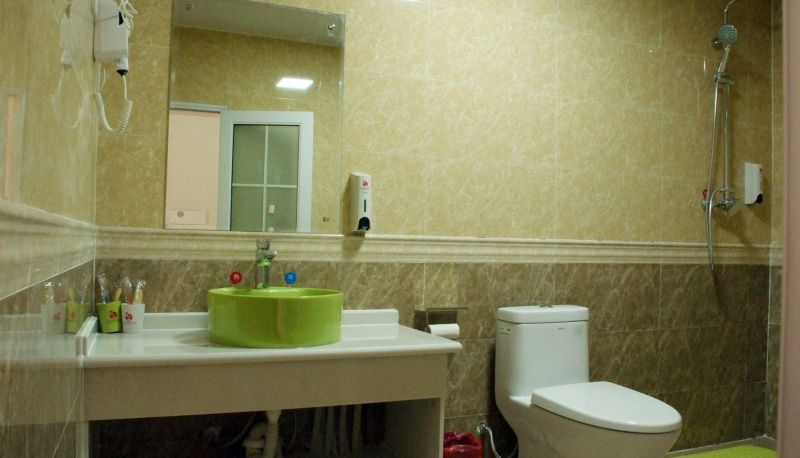 Area esterna dell'hotel - Red Pomegranate Business Hotel