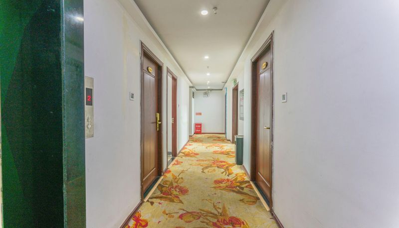 Area esterna dell'hotel - Jinyuan Business Hotel (Leifeng Town Branch)