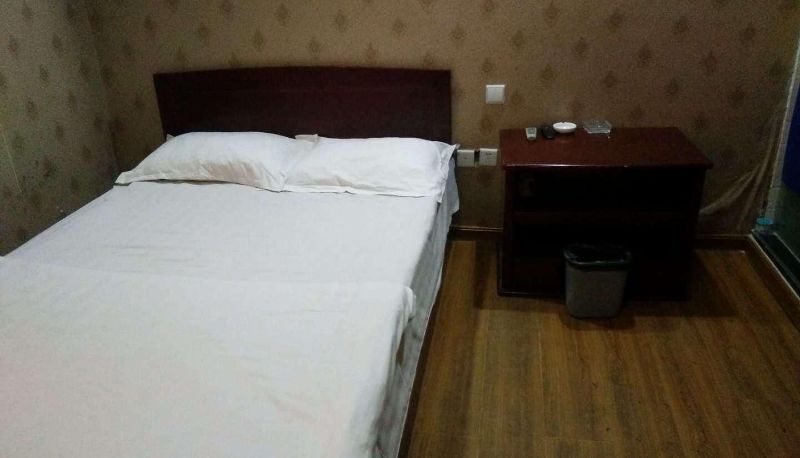 Camera - Yixiang Business Hotel