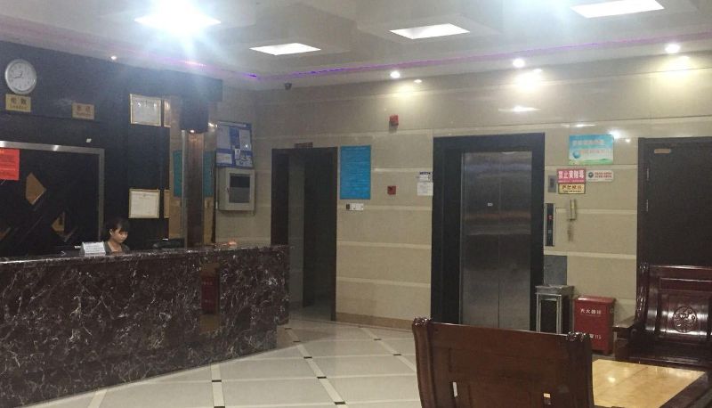 Area esterna dell'hotel - Jindianzi Business Hotel