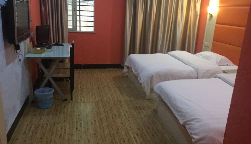Zimmer - Xinhuang Business Hotel