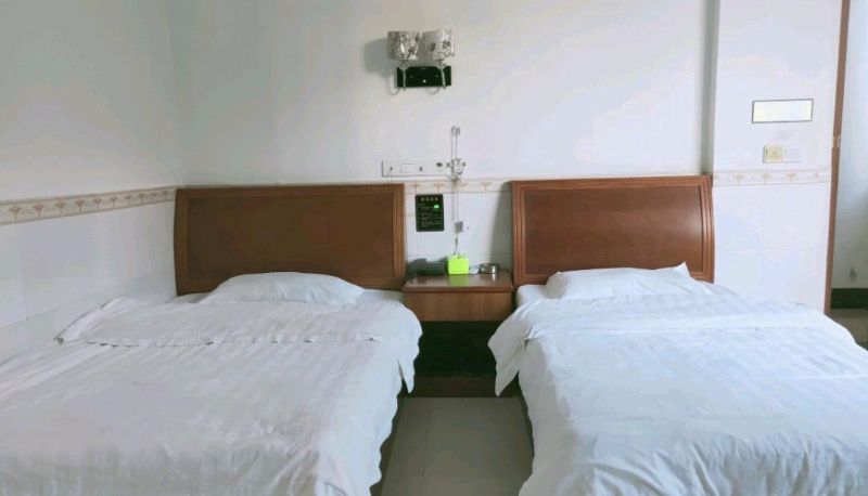 Chambre Business - Gathering Friends in Travel Industry
