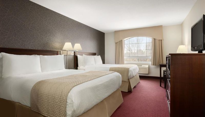 Habitación - Days Inn & Suites by Wyndham Brandon