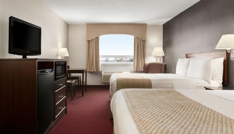 Habitación - Days Inn & Suites by Wyndham Brandon