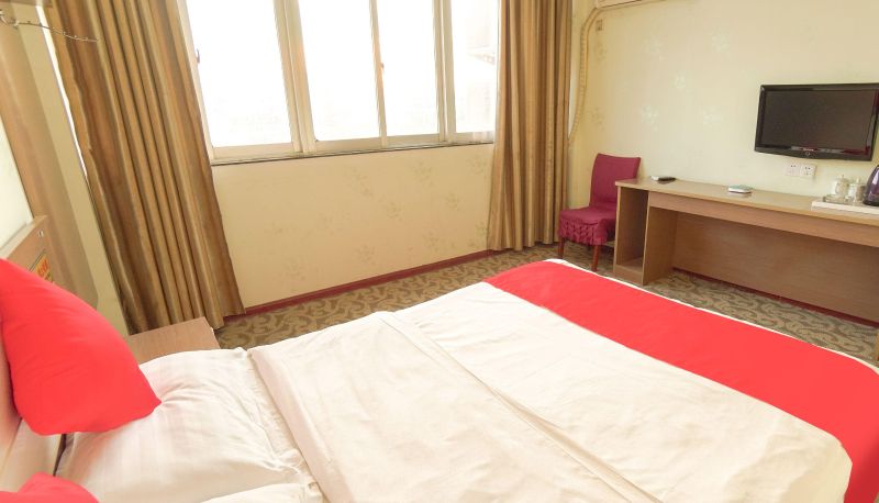 Camera - Great Wall Business Travel Hotel