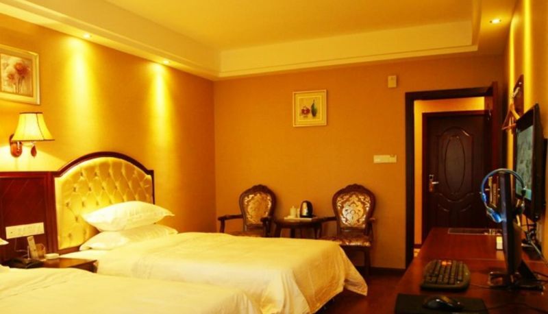 Zimmer - Imperial Holiday Inn
