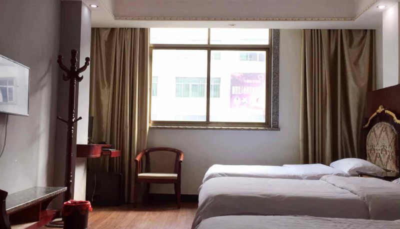 Room - Longqi Hotel (New Bus Station Store)