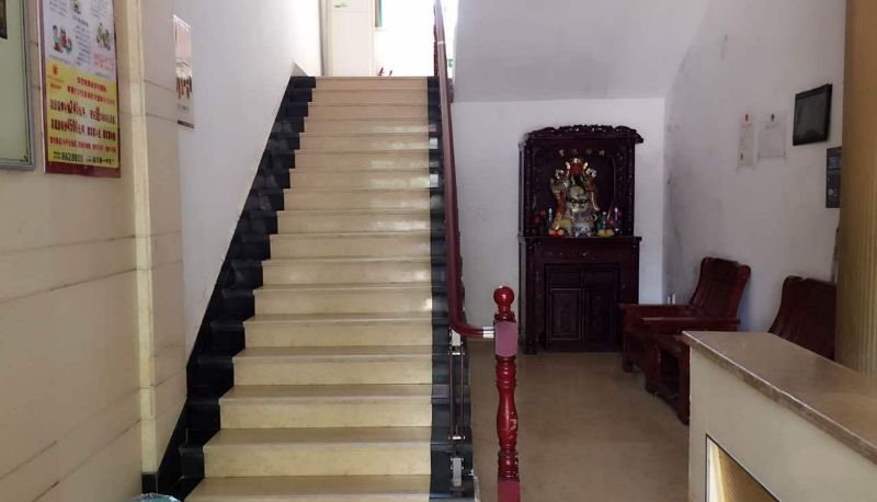 Zewnętrzna część hotelu - Jinlong Business Hotel