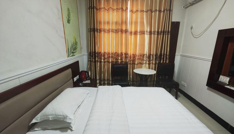Camera - Golden Century Hotel