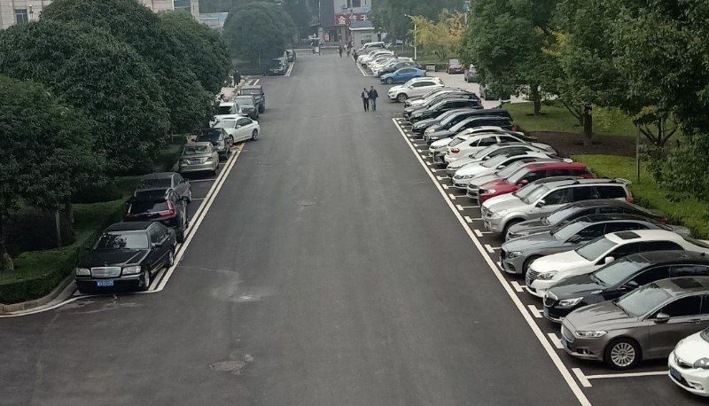 Area esterna dell'hotel - Jinlan Hotel (Hunan School of Administration Store)