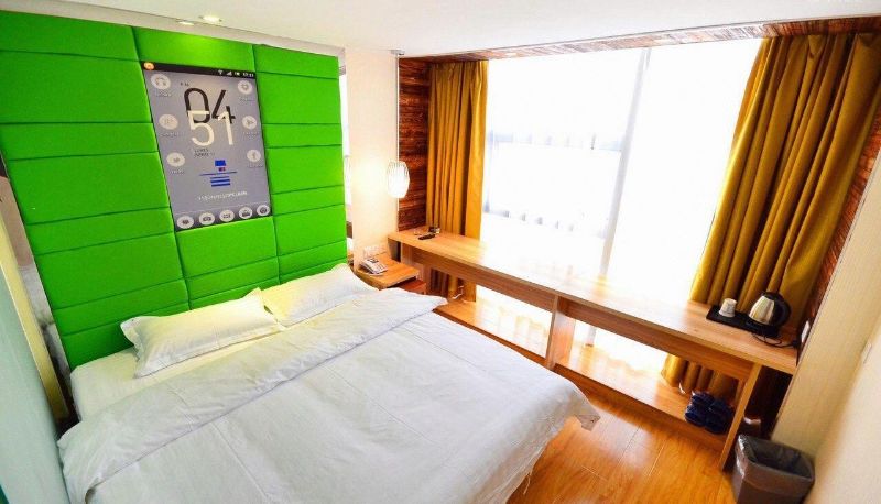 Camera business - Doudou Fashion Hotel (Huacheng Plaza Branch of Polytechnic University)