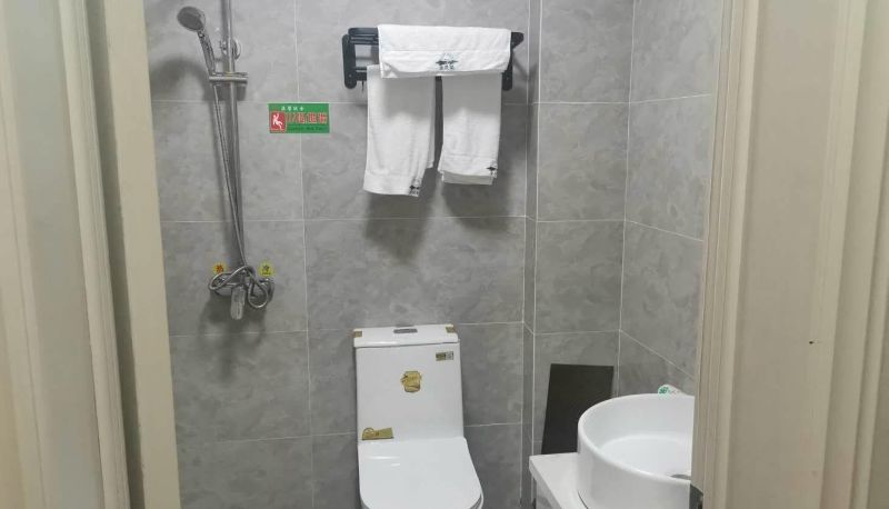 Kamer met uitzicht op de bergen - Hongteng Travel Hotel