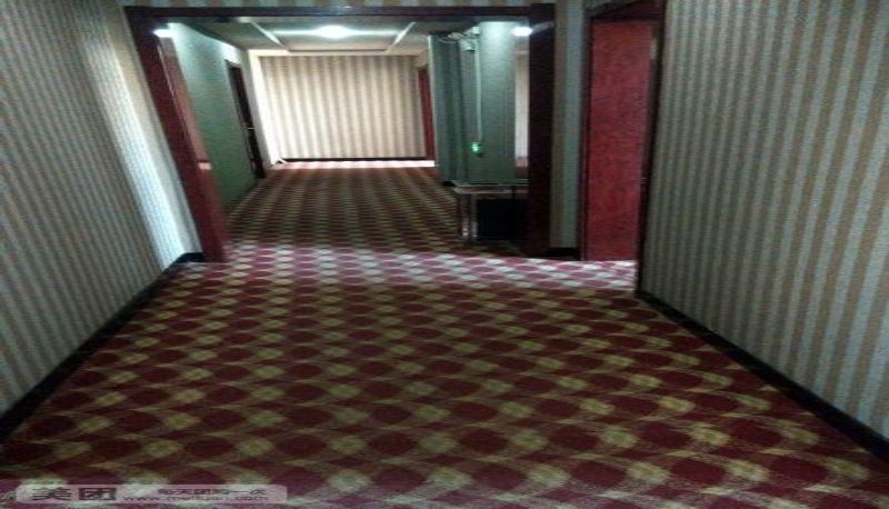 Hotel Außenbreich - Warm Room
