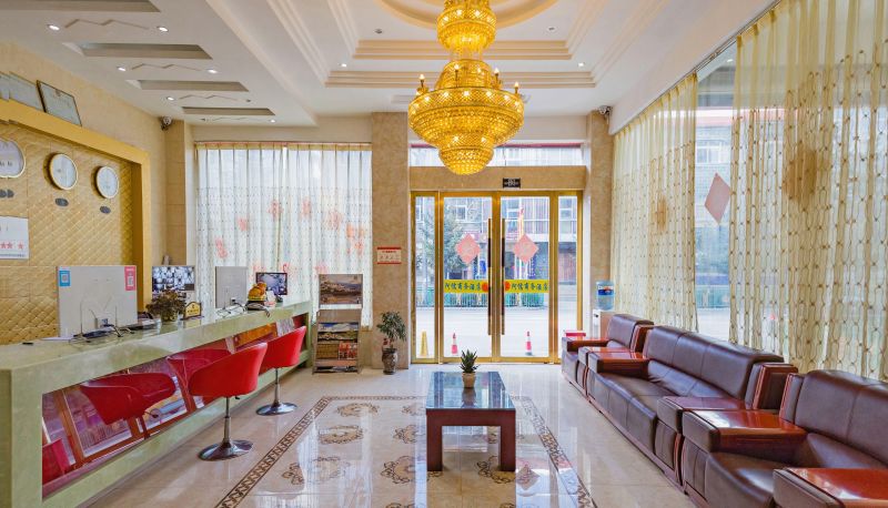 Zona exterior del hotel - Aru Business Hotel