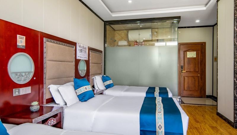 Camera - Longsheng Business Hotel
