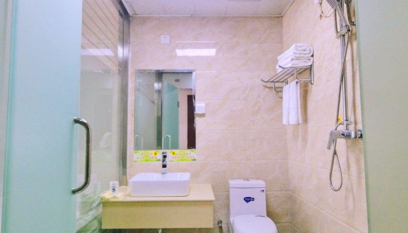Area esterna dell'hotel - Meihua Hotel