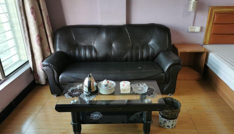 Area esterna dell'hotel - Fuyuan Accommodation