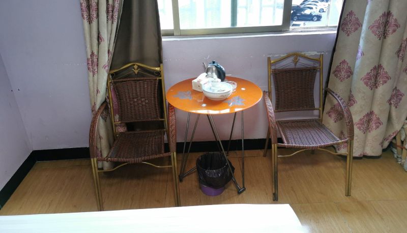 Area esterna dell'hotel - Fuyuan Accommodation