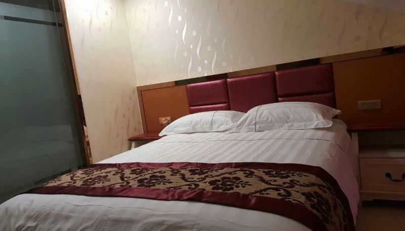 Room - Jinlong Business Hotel