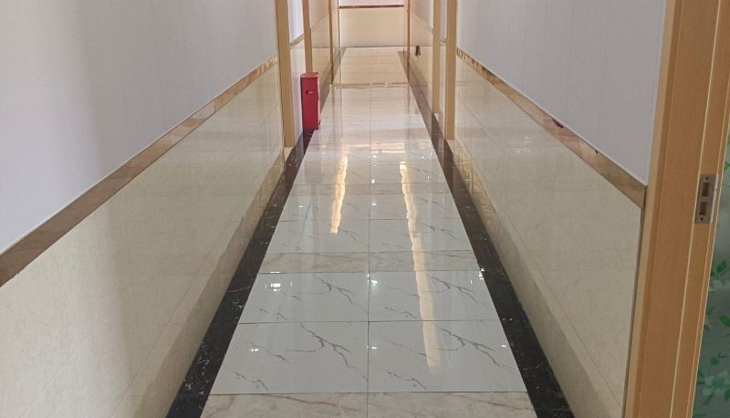 Area esterna dell'hotel - Royal Hotel