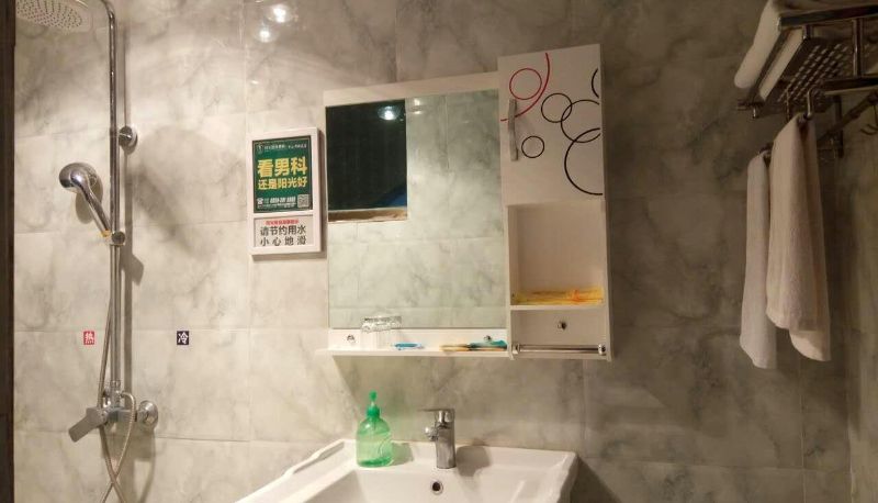 Area esterna dell'hotel - Xinhe Hotel