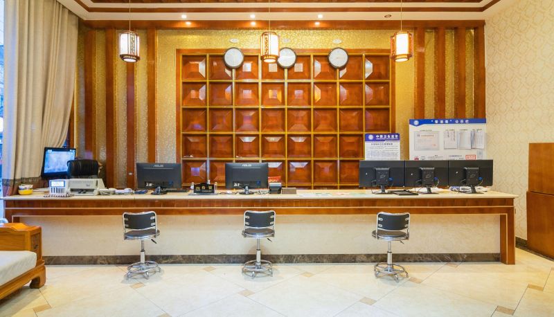 Area esterna dell'hotel - Shangri La Duge Hotel (Dukezong Ancient City Branch)
