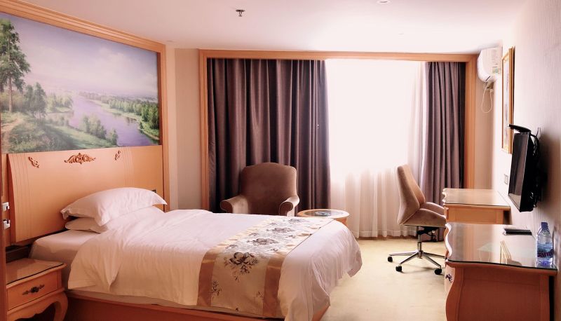 Camera - Fortune Hotel (Yulin Bobai Bus Terminal)