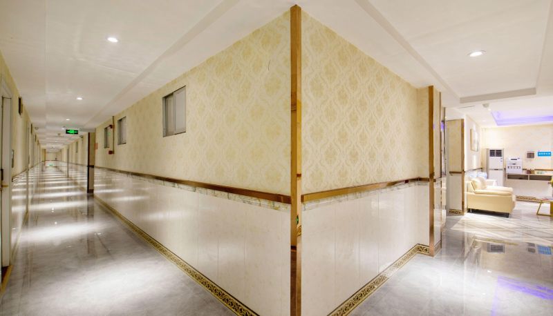 Buitenruimte van het hotel - Sainan Hotel (Guangzhou Baiyun New City Baixin Plaza Store)