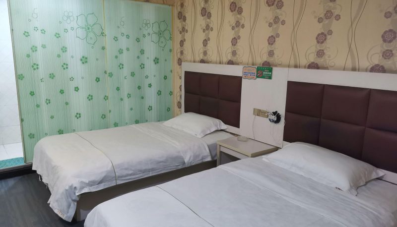 Camera business - Dream Love Hotel (Enshi Street Branch)