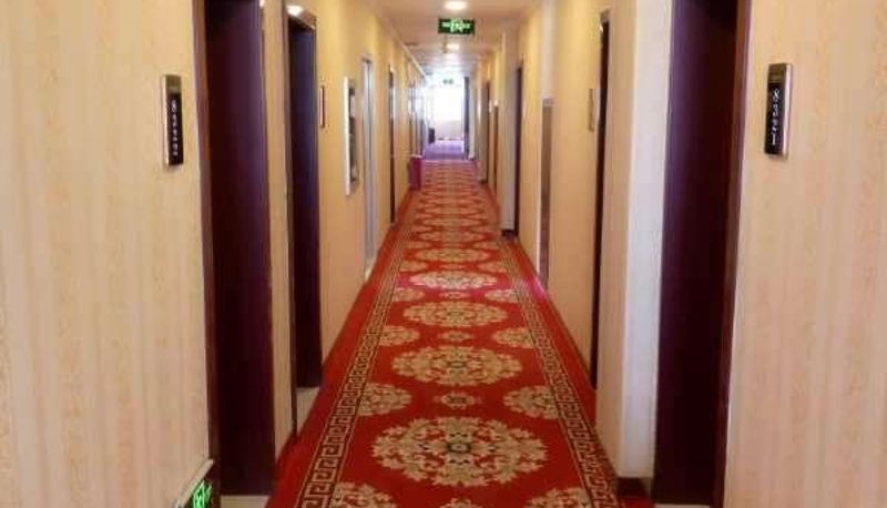 Buitenruimte van het hotel - Xihong Business Hotel