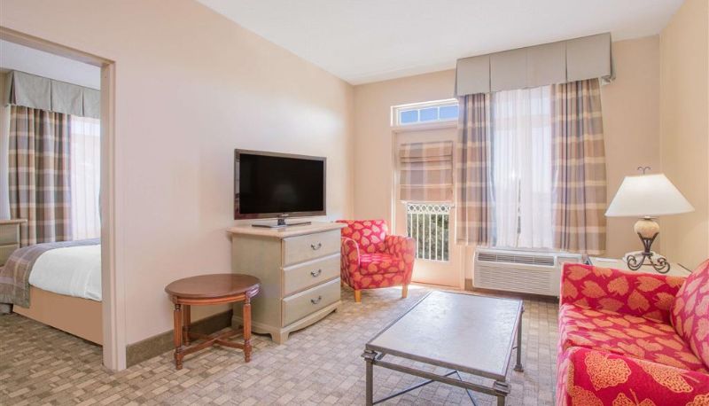 Kamer - Hawthorn Extended Stay by Wyndham Conyers