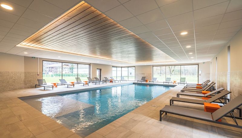 Havuz - Base Camp Lodge - Albertville