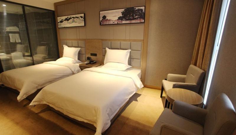 Pokój typu business - Platinum Holiday Inn