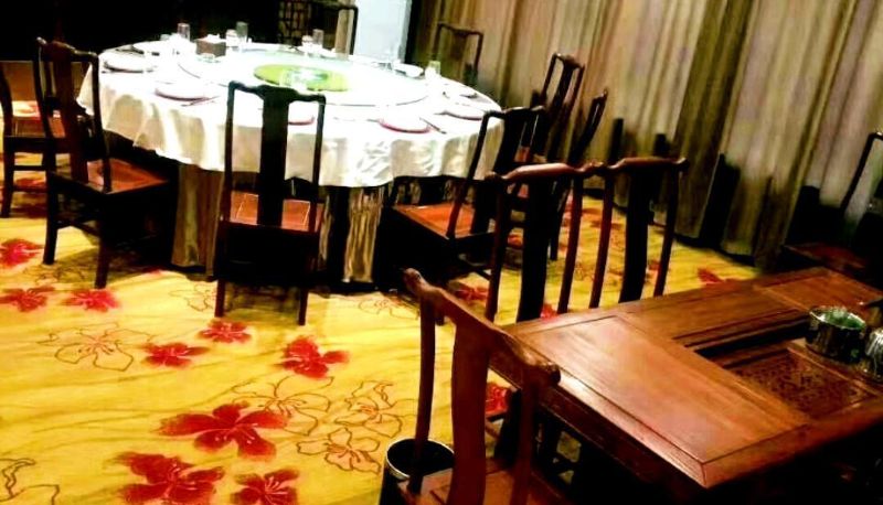 Area esterna dell'hotel - Golden Sea Hotel
