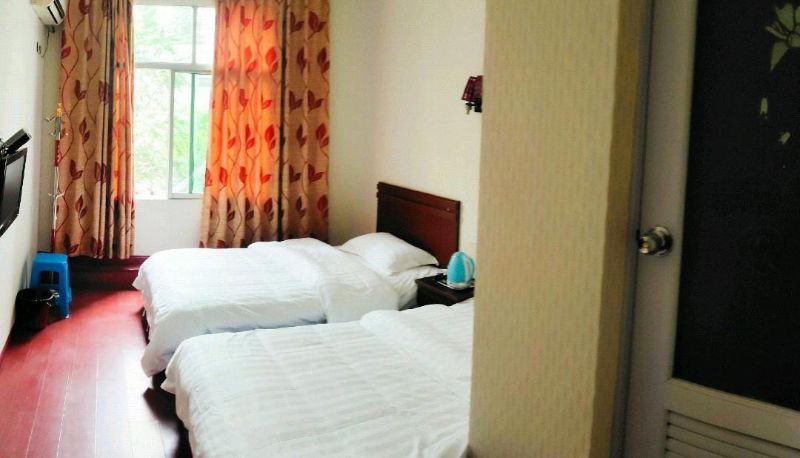 Zimmer - Chongqing Sichun Hotel