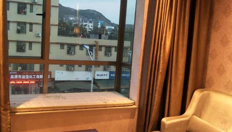 Camera - Jinzhuyuan Chain Hotel