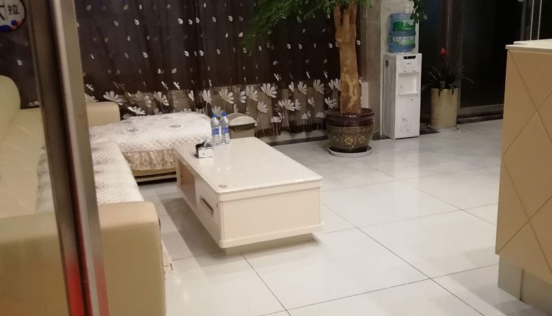 Area esterna dell'hotel - Meishu Hotel