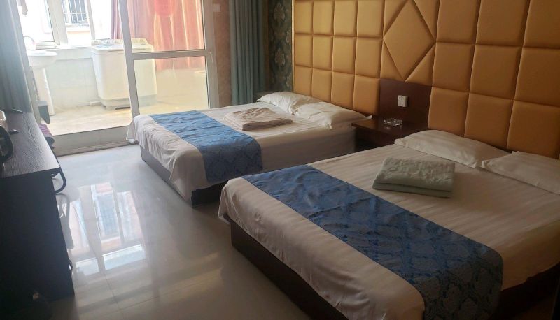 Camera - Longxiang Business Hotel