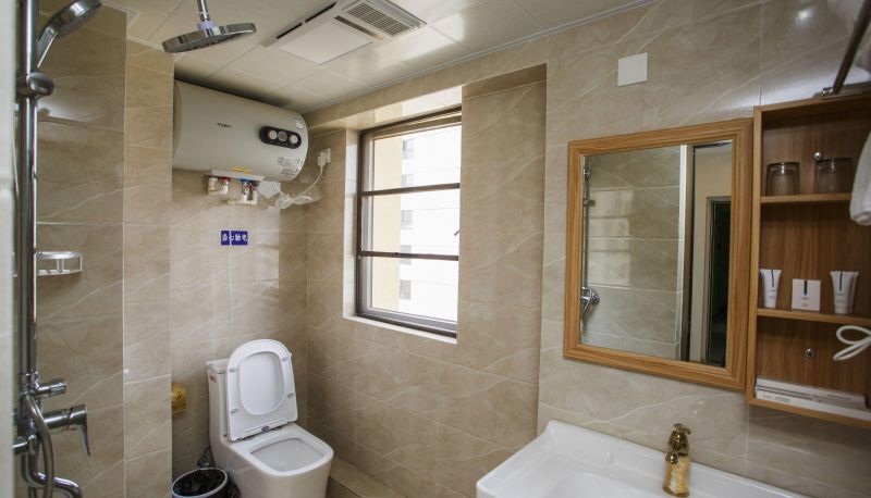Zona exterior del hotel - Romantic Season Hotel (Kunming High Speed Railway South Station Branch)