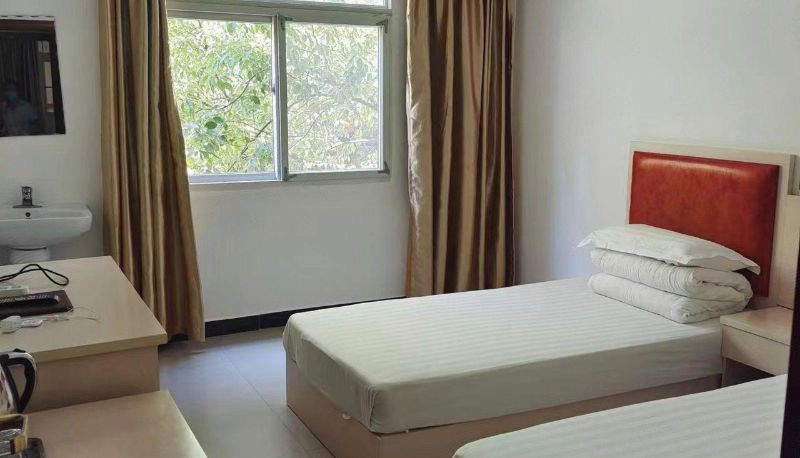 Room - Longrui Hotel (Cancer Hospital Store)