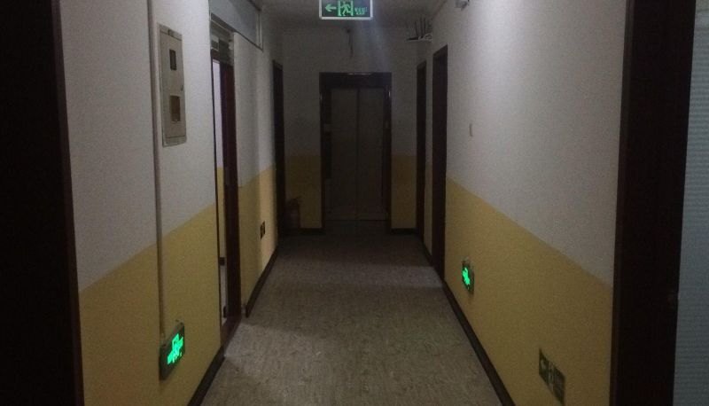 Buitenruimte van het hotel - Longrui Hotel
