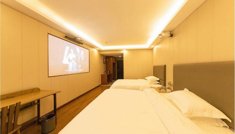 Camera per famiglia - Moshang Holiday Hotel (Luohe Vocational and Technical College Store)